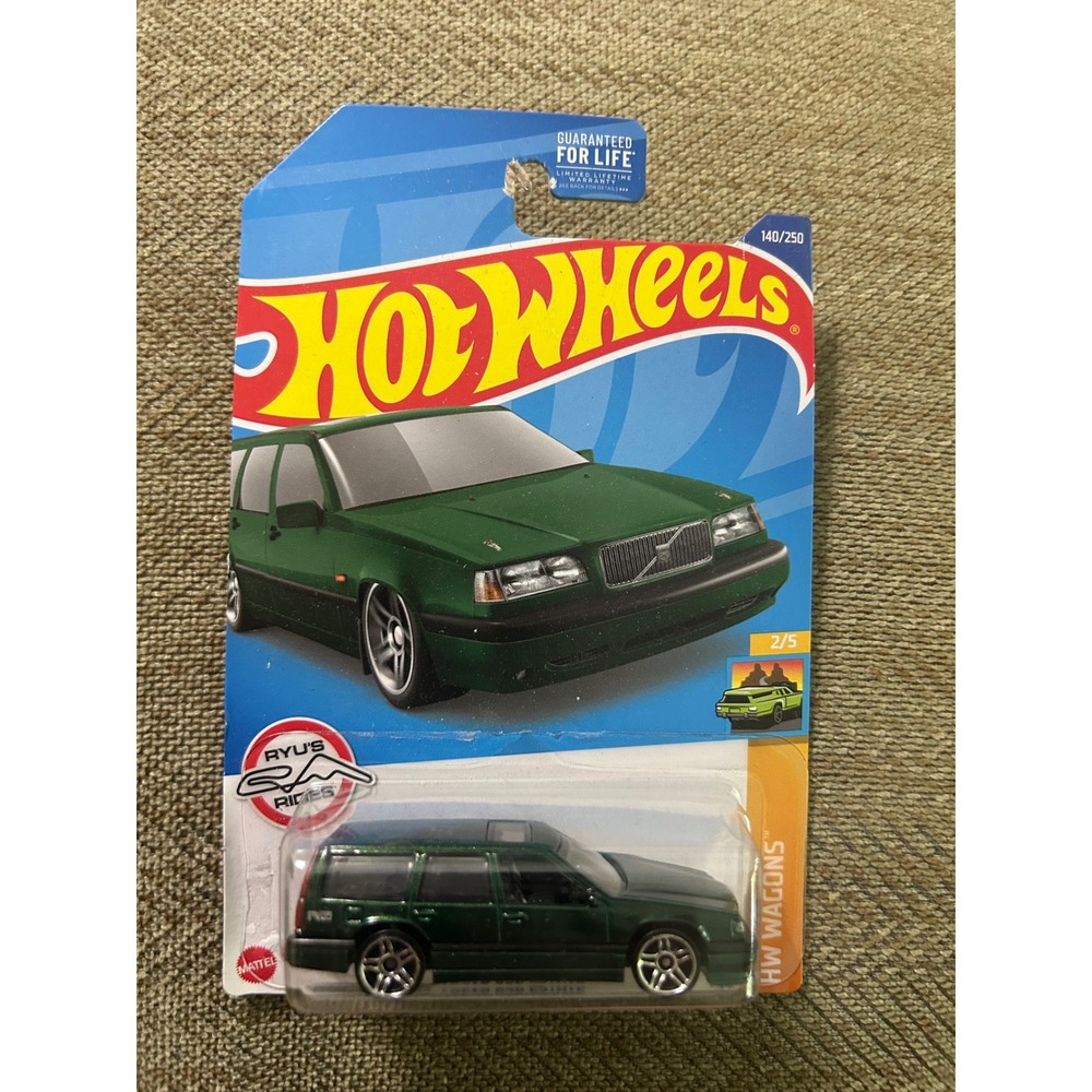 Hot Wheels Volvo 850 Estate Green Ryu's Rides HW Wagons 140/250 HCV21 2021